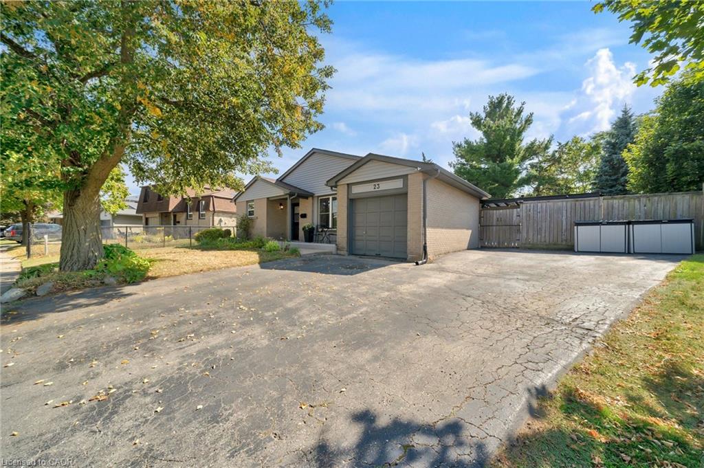 23 Bismark Drive Property Photo 1