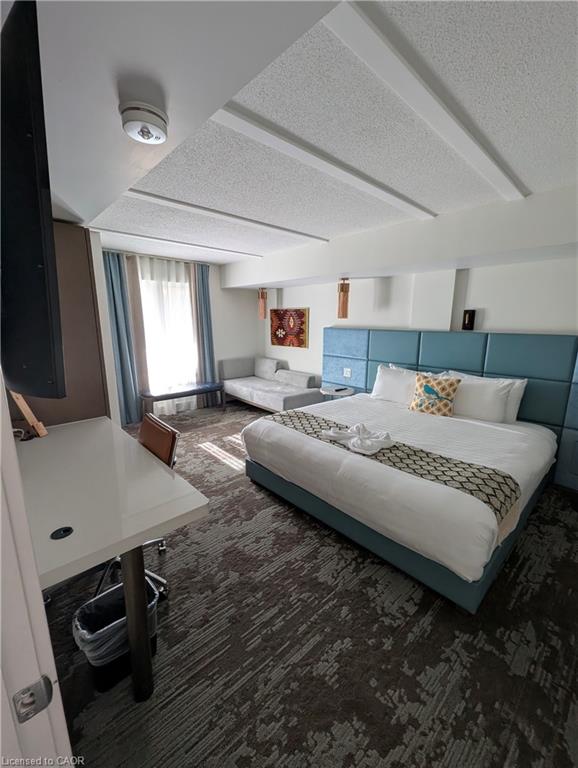 4405-9 Harbour Street E Property Photo 3