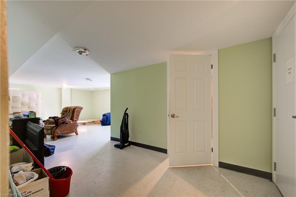 5 Front Street Property Photo 3
