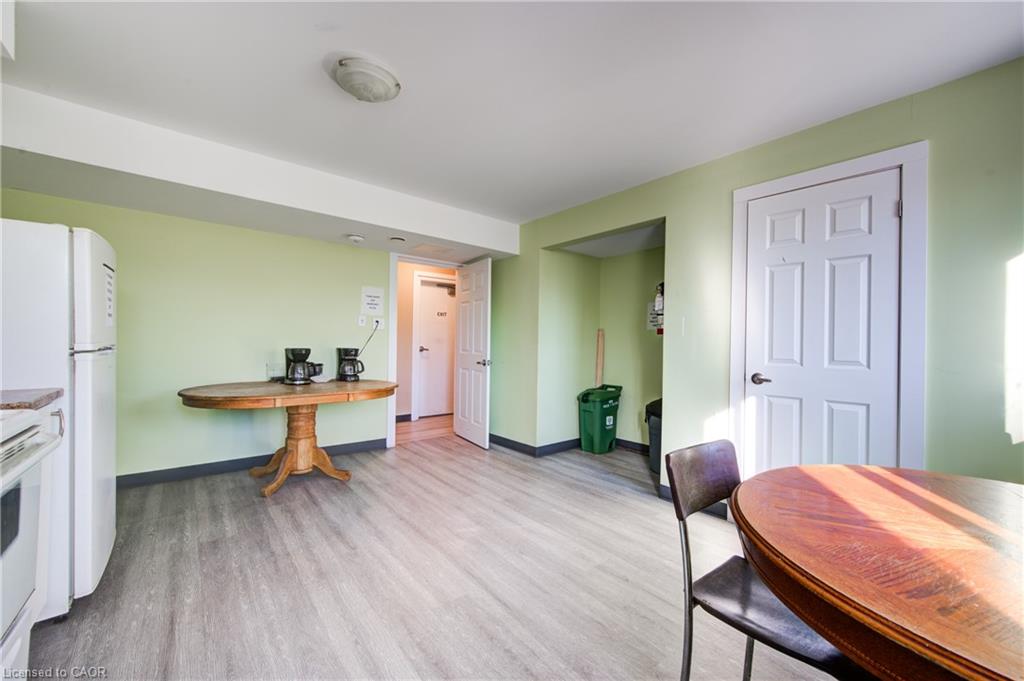 5 Front Street Property Photo 15