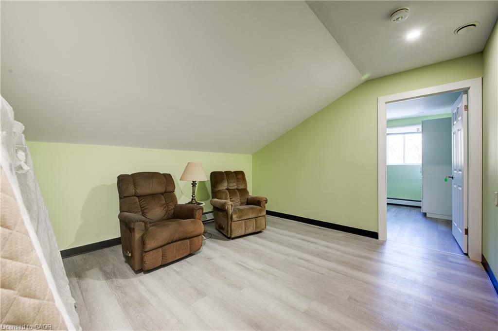 5 Front Street Property Photo 22