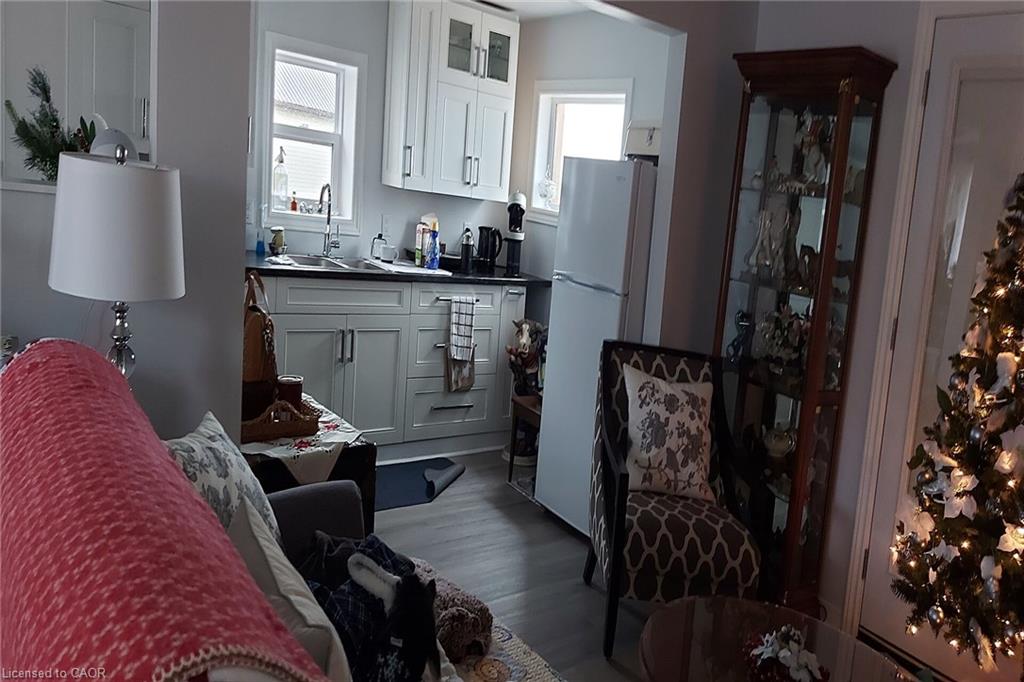 14 Pike Lane Property Photo 15