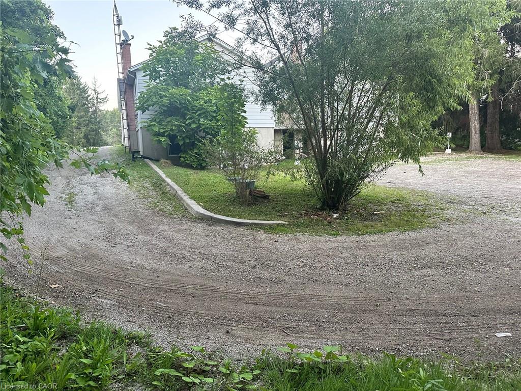 B-28 Brock Road N Property Photo 3