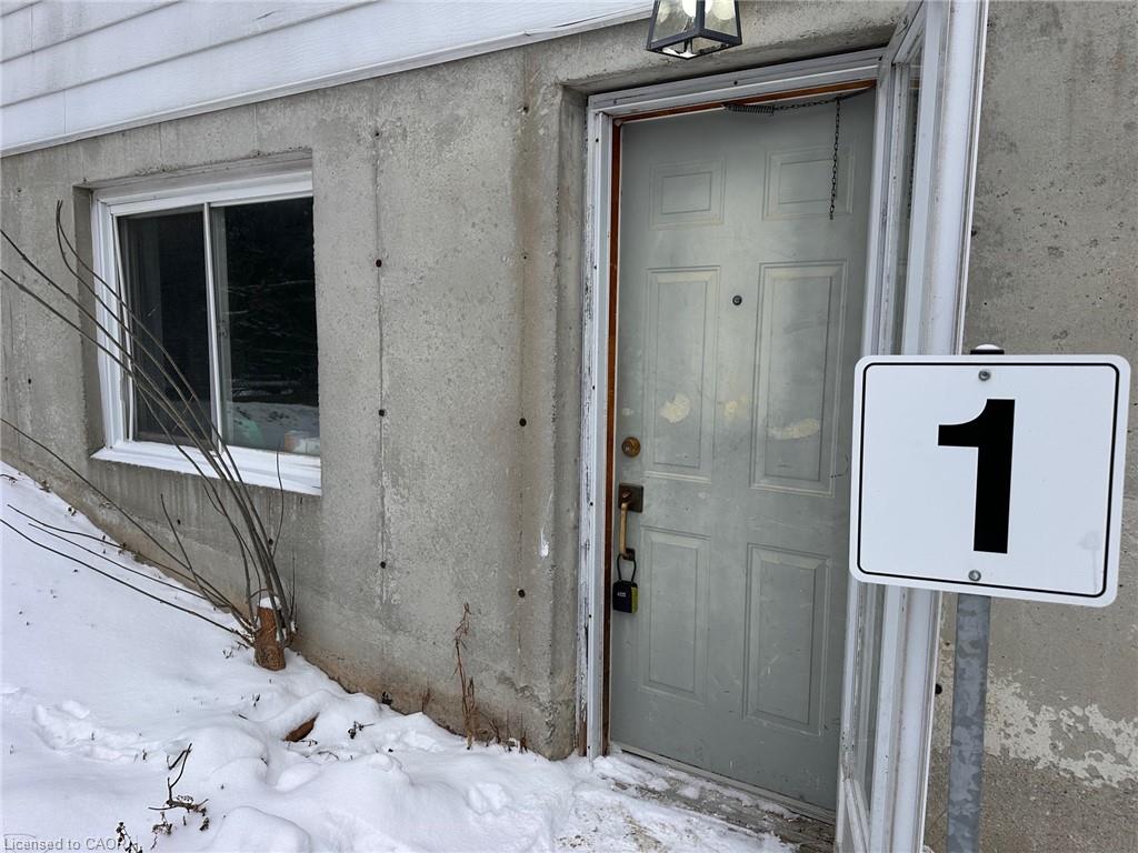 B-28 Brock Road N Property Photo 6