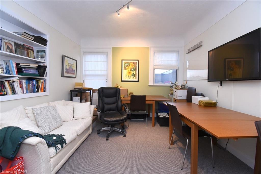 8 Sydenham Street Property Photo 10