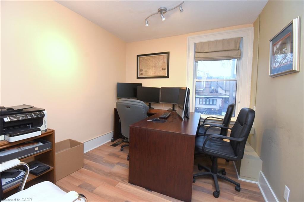 8 Sydenham Street Property Photo 11