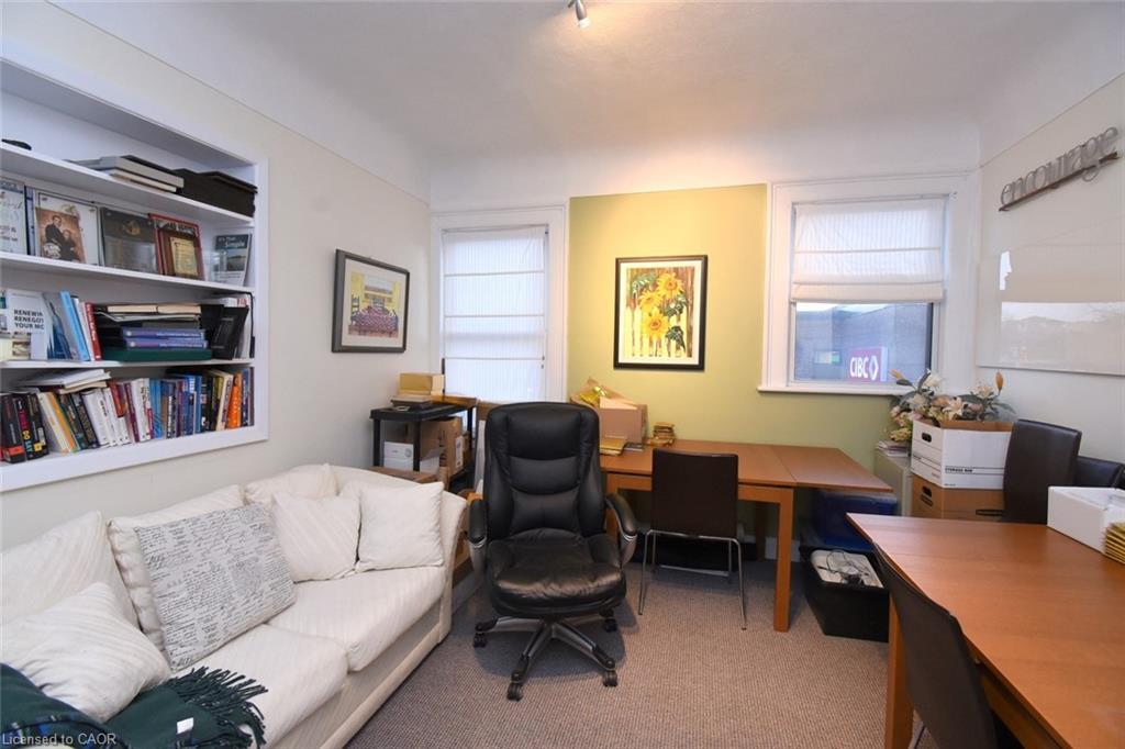 8 Sydenham Street Property Photo 40