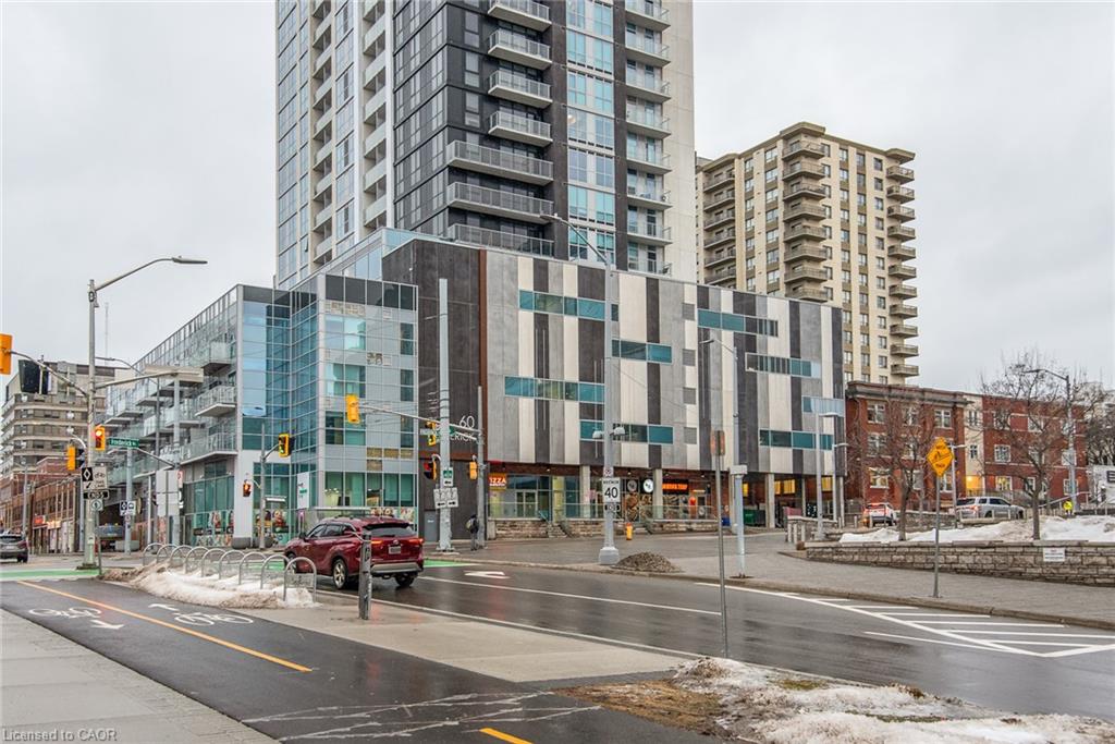 3913-60 Frederick Street Property Photo 4