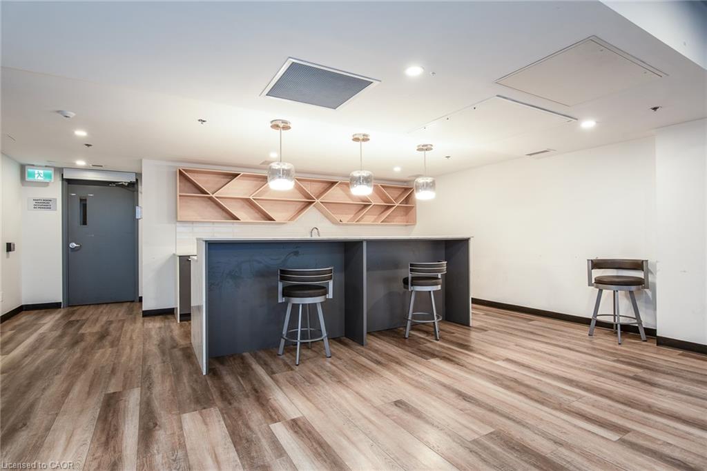 3913-60 Frederick Street Property Photo 41