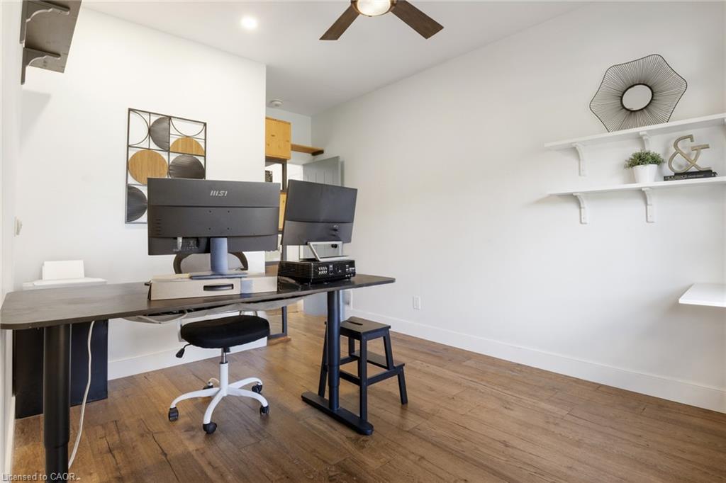 5041 Third Line Property Photo 36