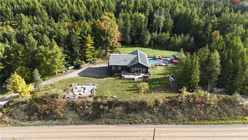 5041 Third Line Property Photo 46