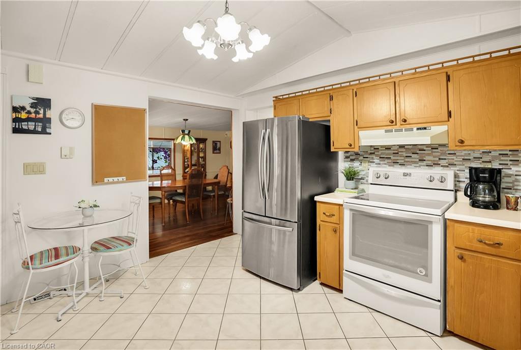 154-3033 Townline Road Property Photo 10