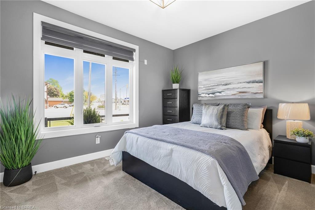 442 James Street Property Photo 13