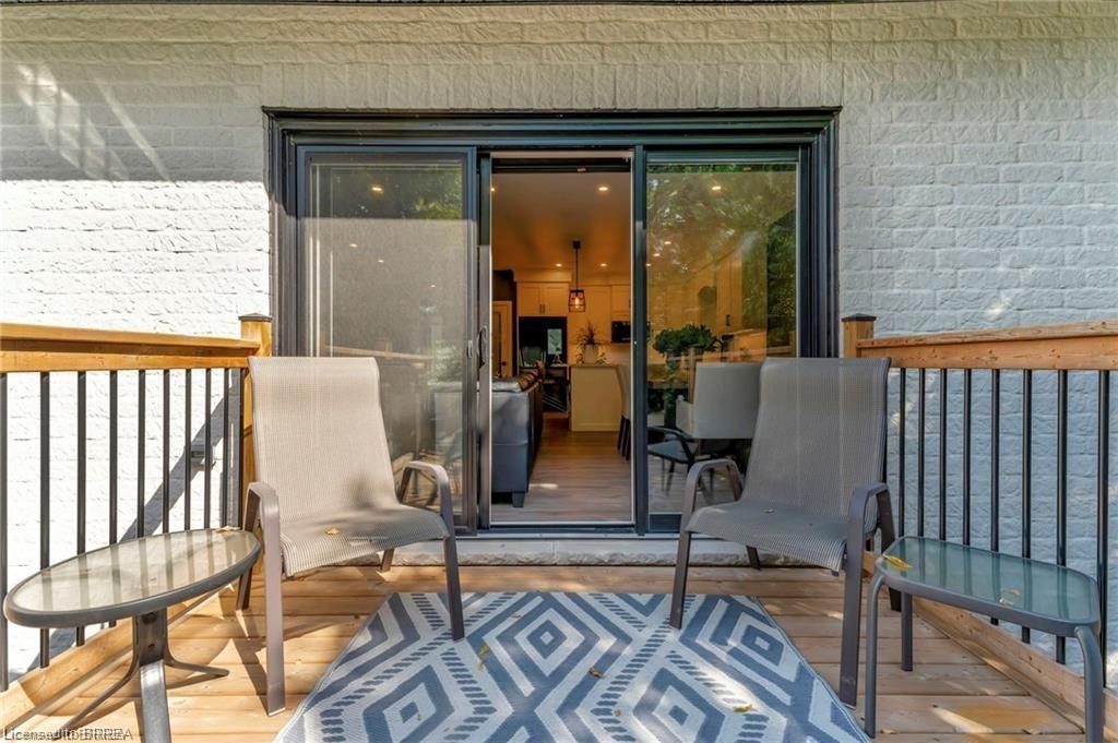 442 James Street Property Photo 17