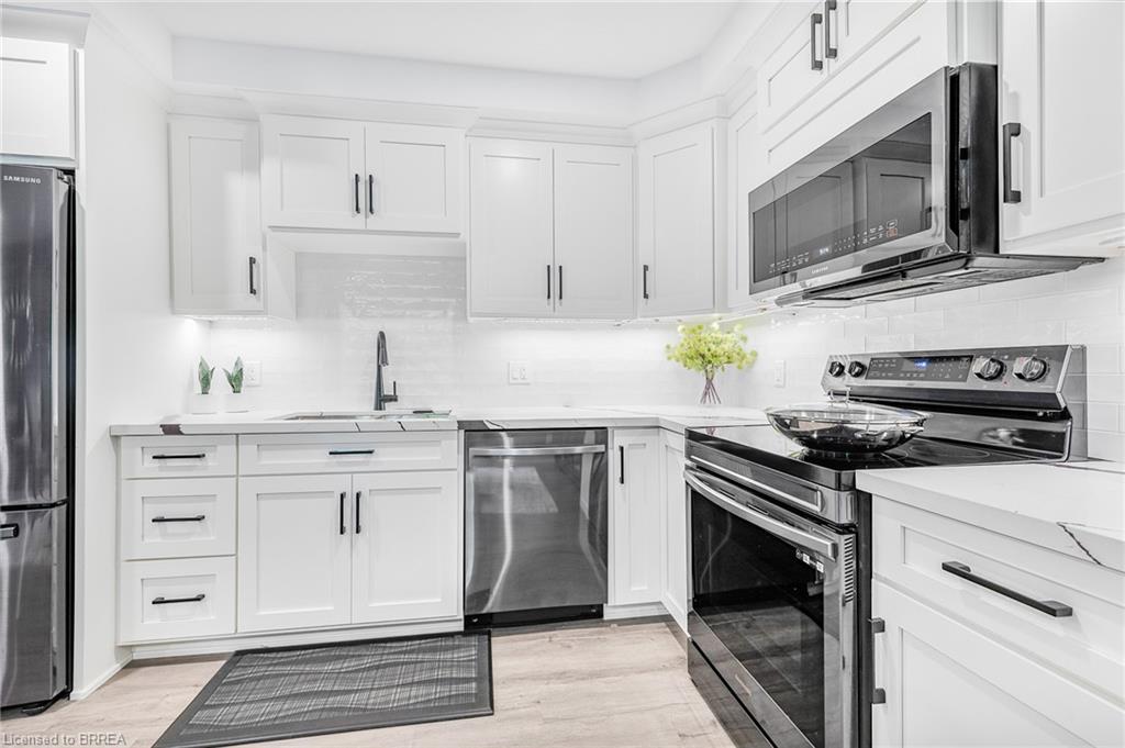 442 James Street Property Photo 19