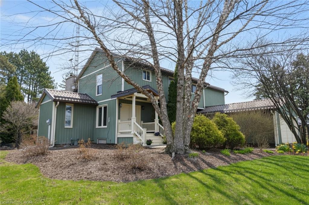 2952 Powerline Road W Property Photo 1