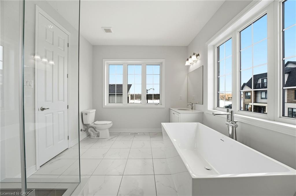 132 Settlers Road E Property Photo 23