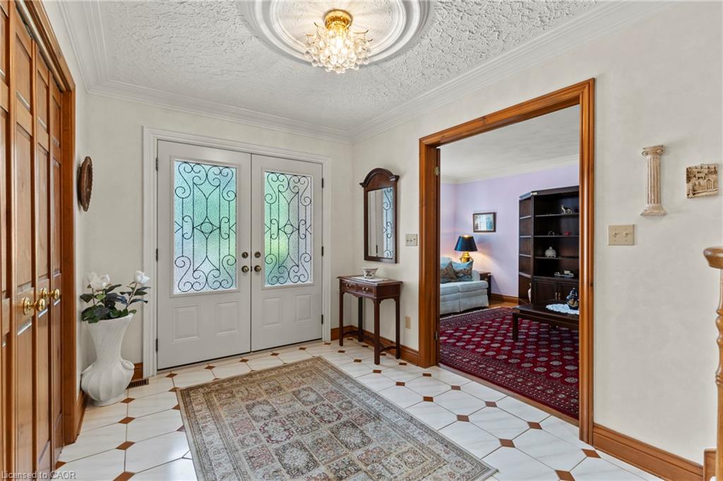 67 The Promenade Property Photo 6