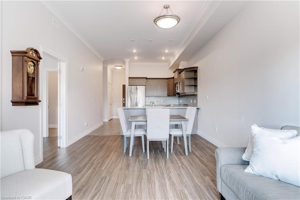 106-3290 New Street Property Photo 20