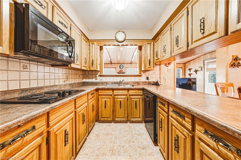 53 Glover Road Property Photo 18