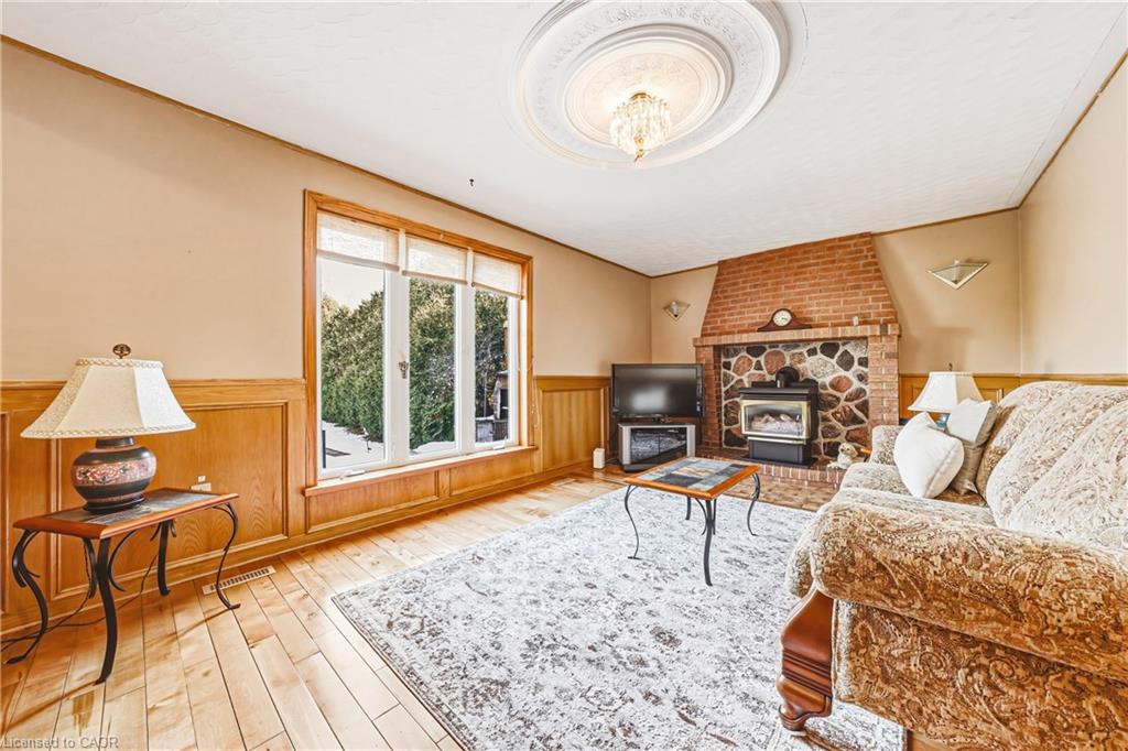 53 Glover Road Property Photo 24