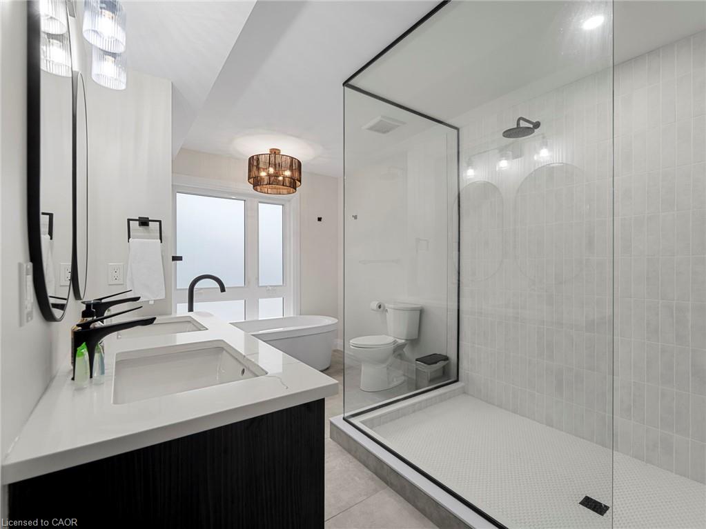 55 Centre Street Property Photo 18