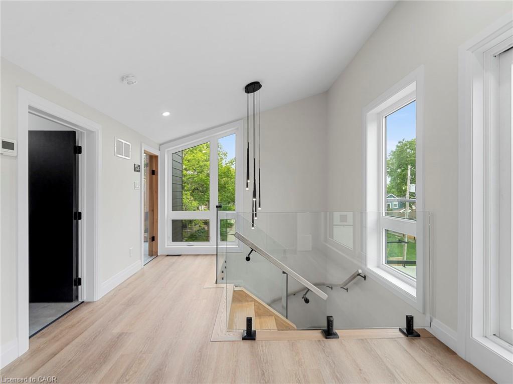 55 Centre Street Property Photo 25