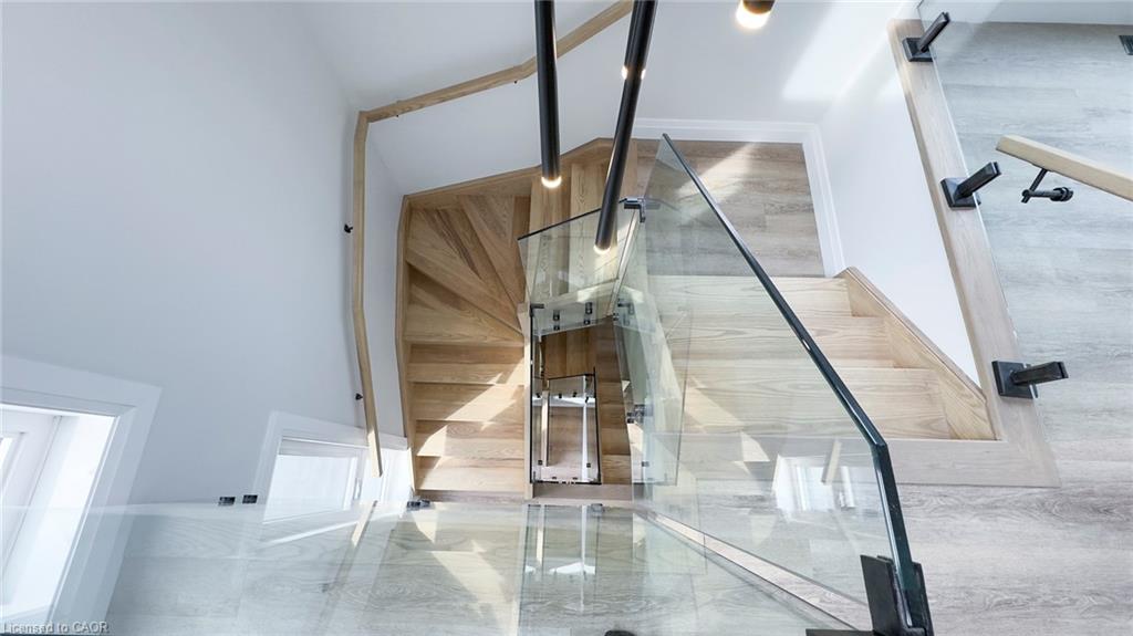 55 Centre Street Property Photo 29