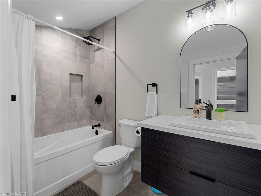 55 Centre Street Property Photo 30
