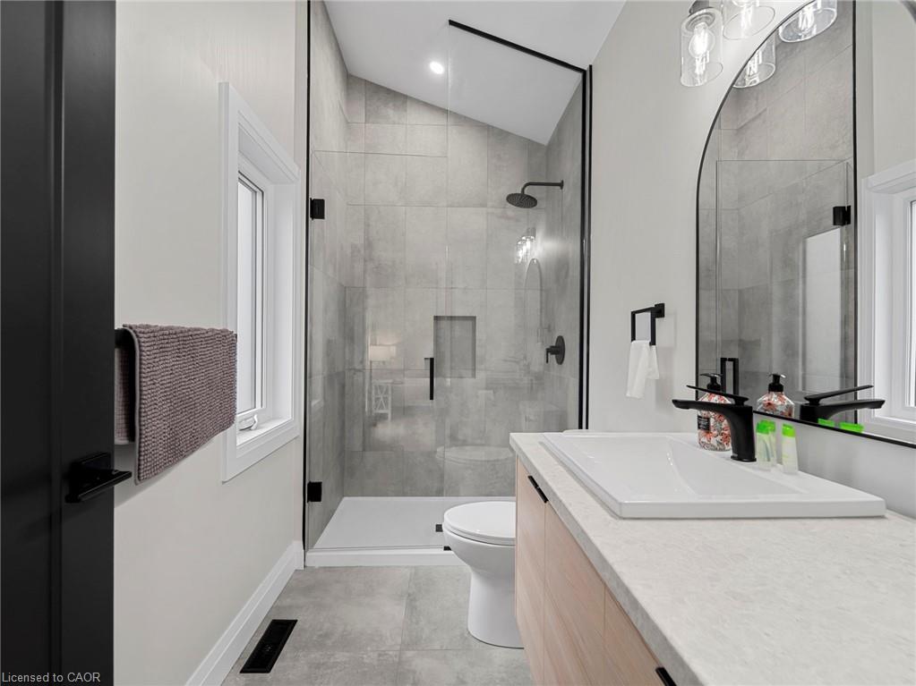 55 Centre Street Property Photo 32