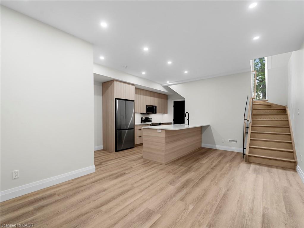 55 Centre Street Property Photo 37
