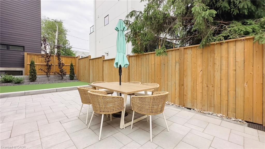 55 Centre Street Property Photo 42