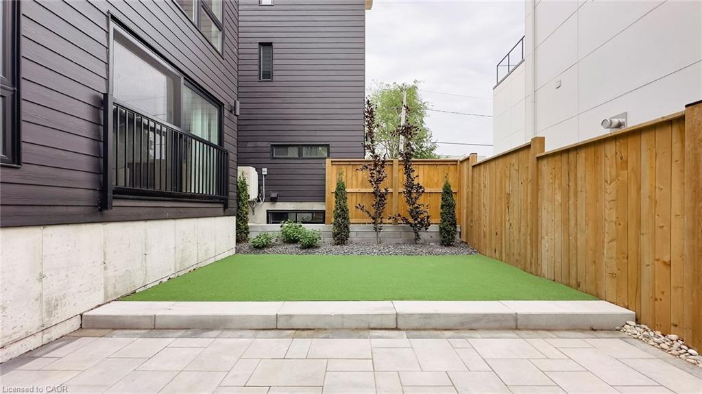 55 Centre Street Property Photo 44