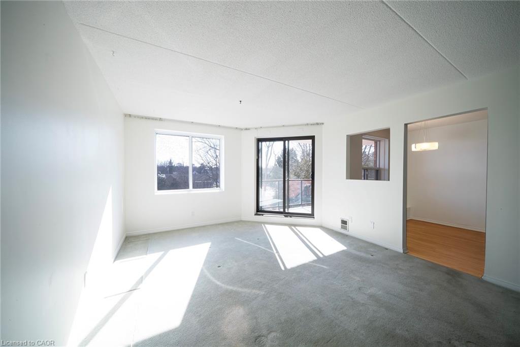 301-17 Mill Pond Court Property Photo 4