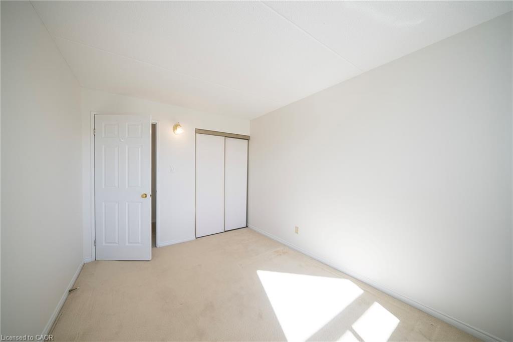 301-17 Mill Pond Court Property Photo 8