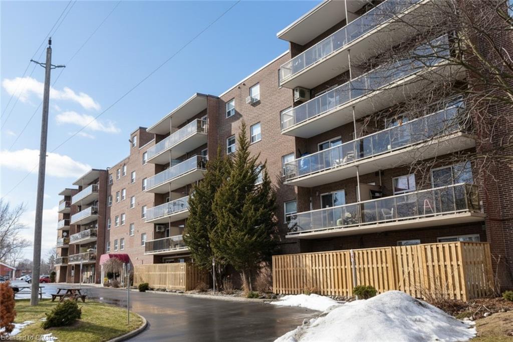 205-793 Colborne Street Property Photo 3
