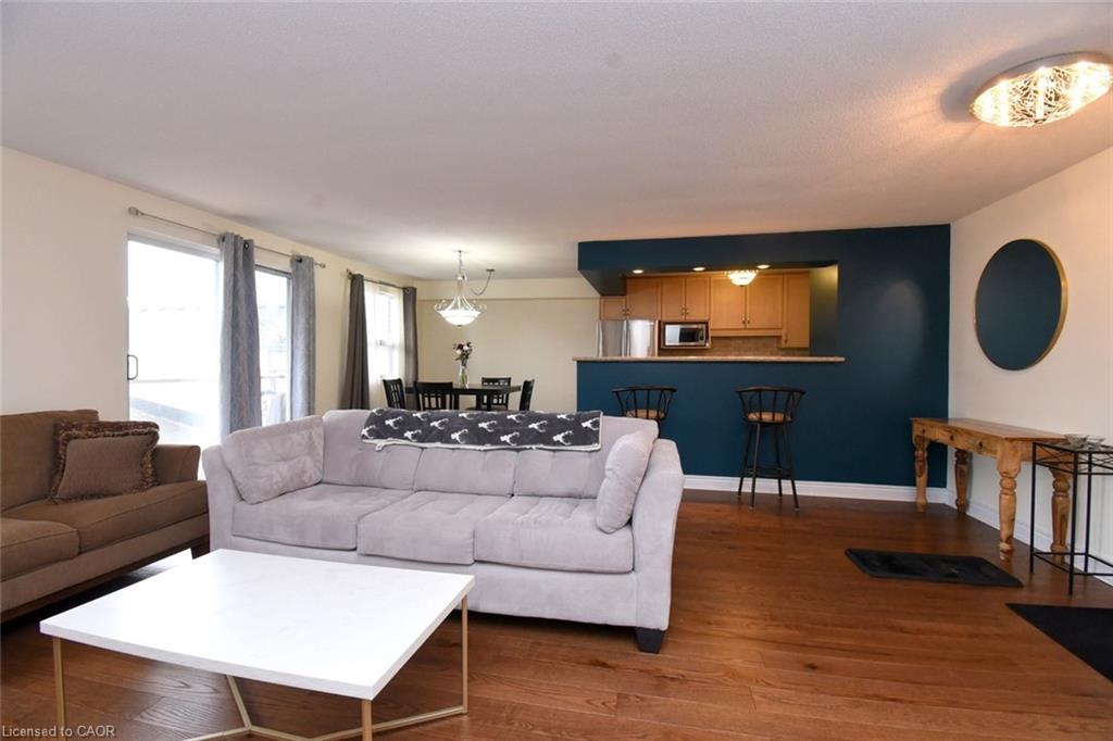 205-793 Colborne Street Property Photo 8