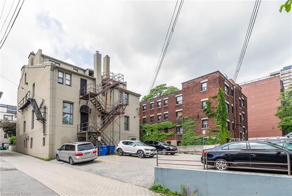 14 Duke Street Property Photo 3