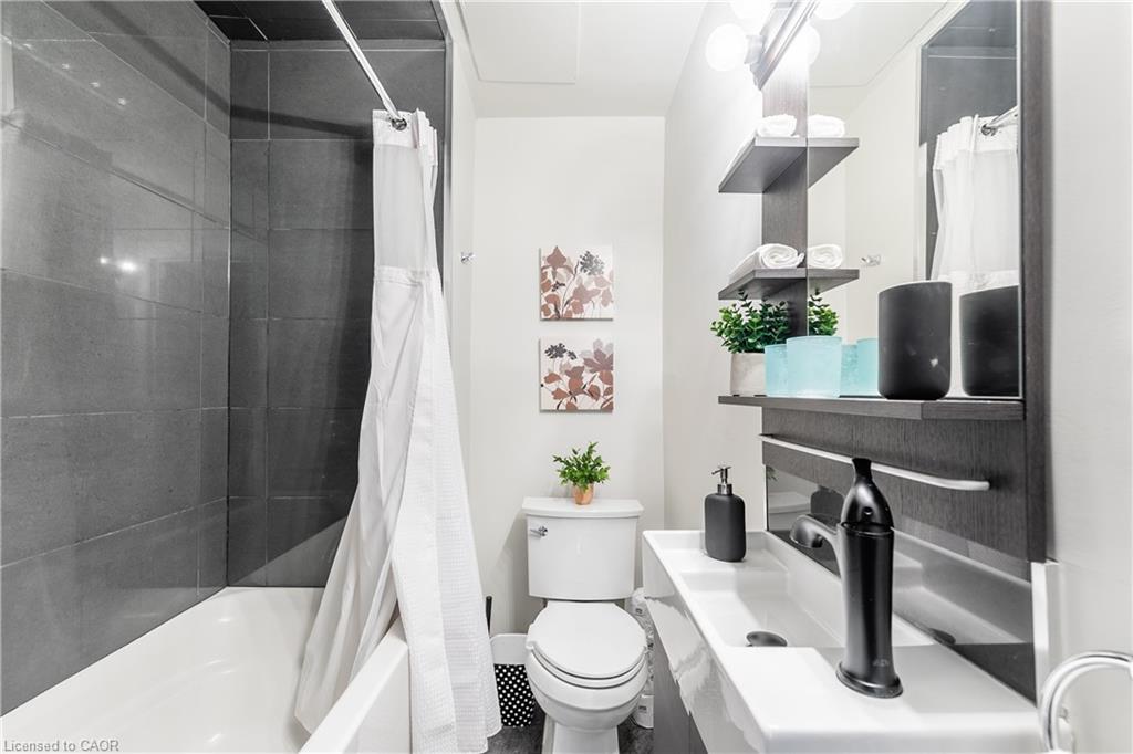 14 Duke Street Property Photo 31