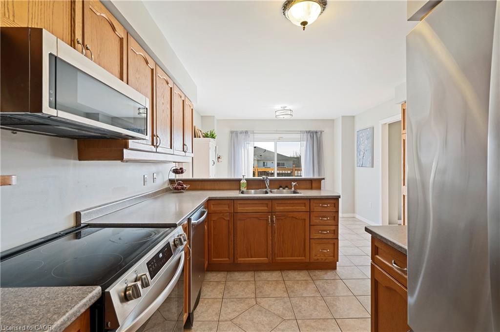 77 Morgan Drive Property Photo 6