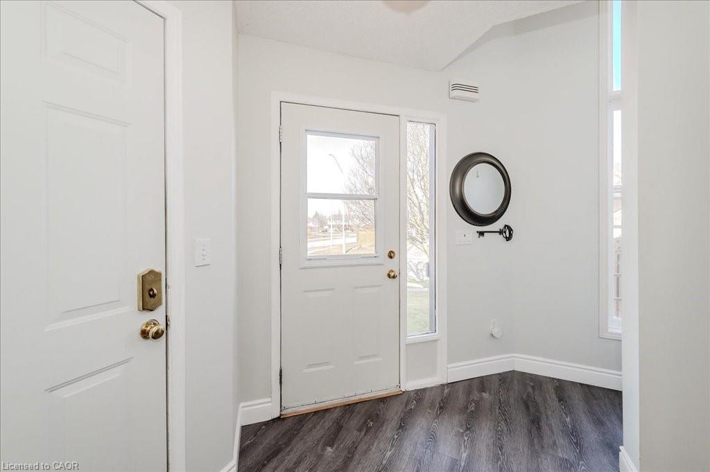 11 Acorn Way Property Photo 4