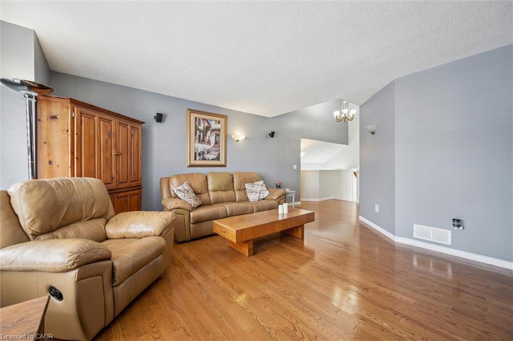 11 Acorn Way Property Photo 18