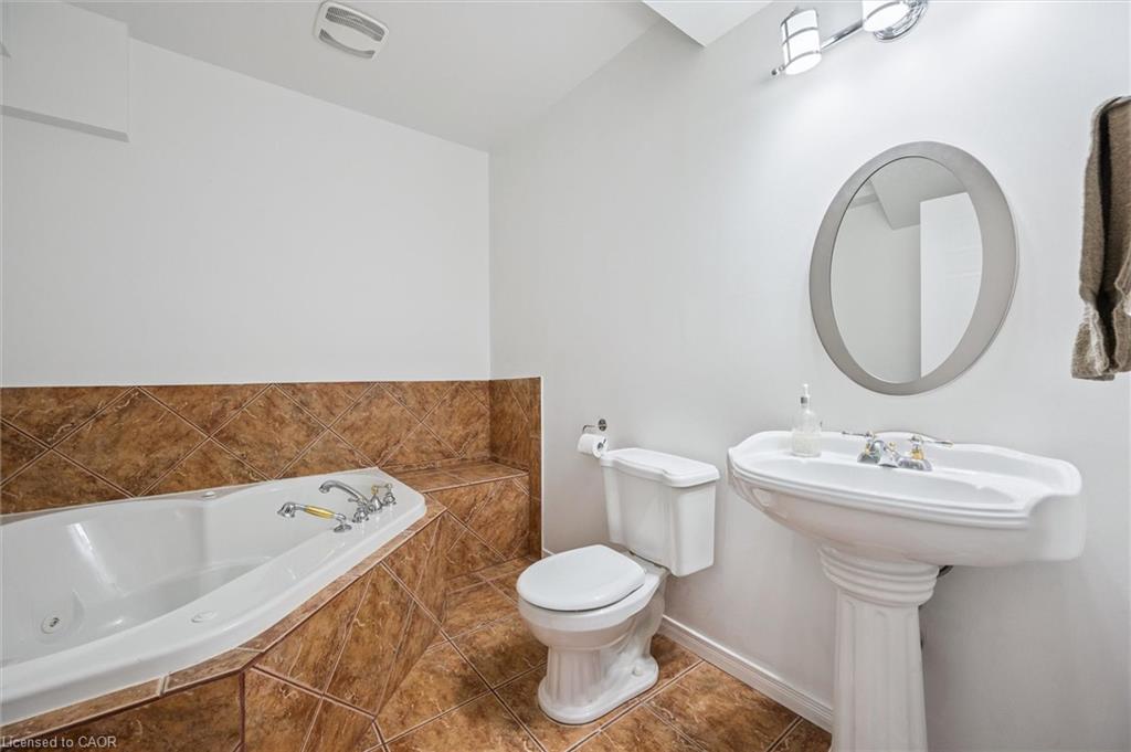 11 Acorn Way Property Photo 27