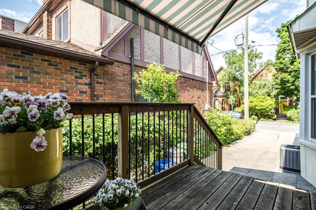 23 Bruce Street Property Photo 16