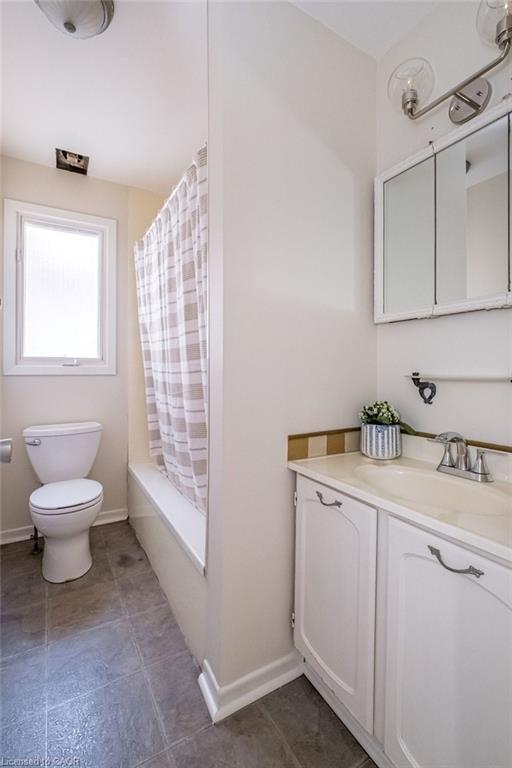 23 Bruce Street Property Photo 21
