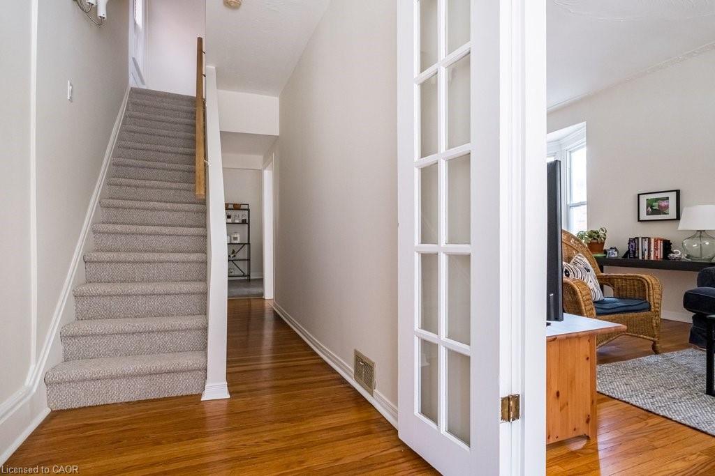 23 Bruce Street Property Photo 23