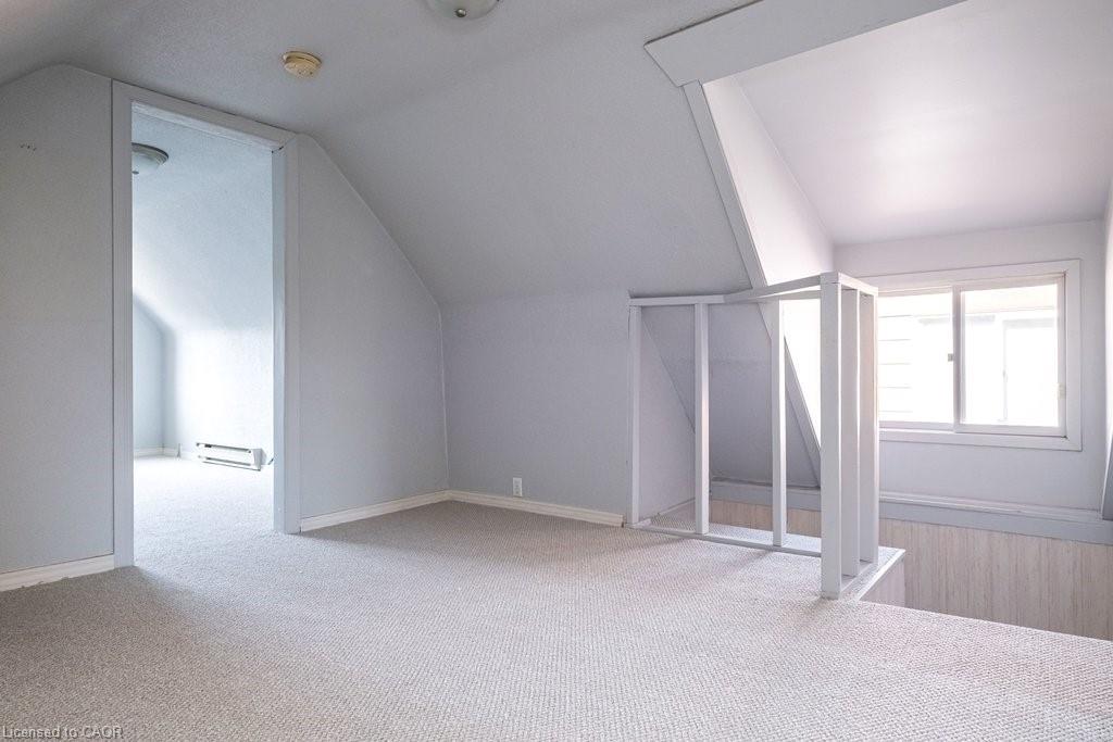 23 Bruce Street Property Photo 34