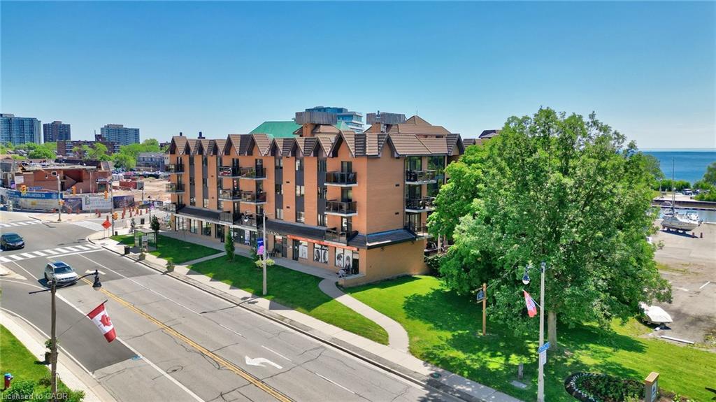 303-102 Bronte Road Property Photo 1