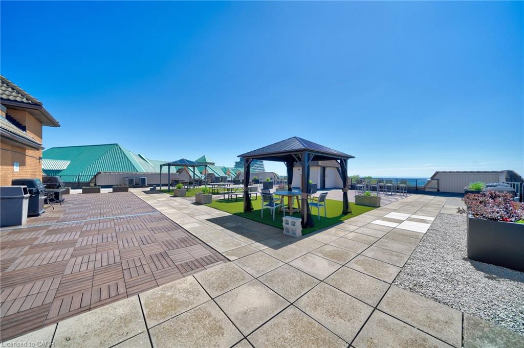 303-102 Bronte Road Property Photo 13