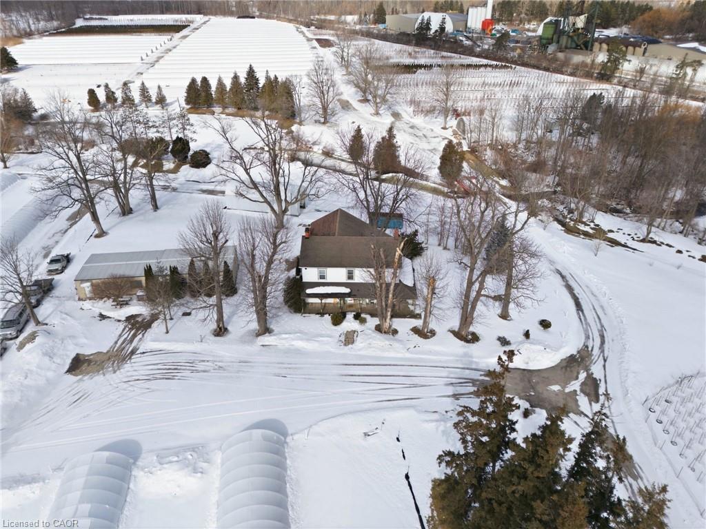 383 Parkside Drive Property Photo 11